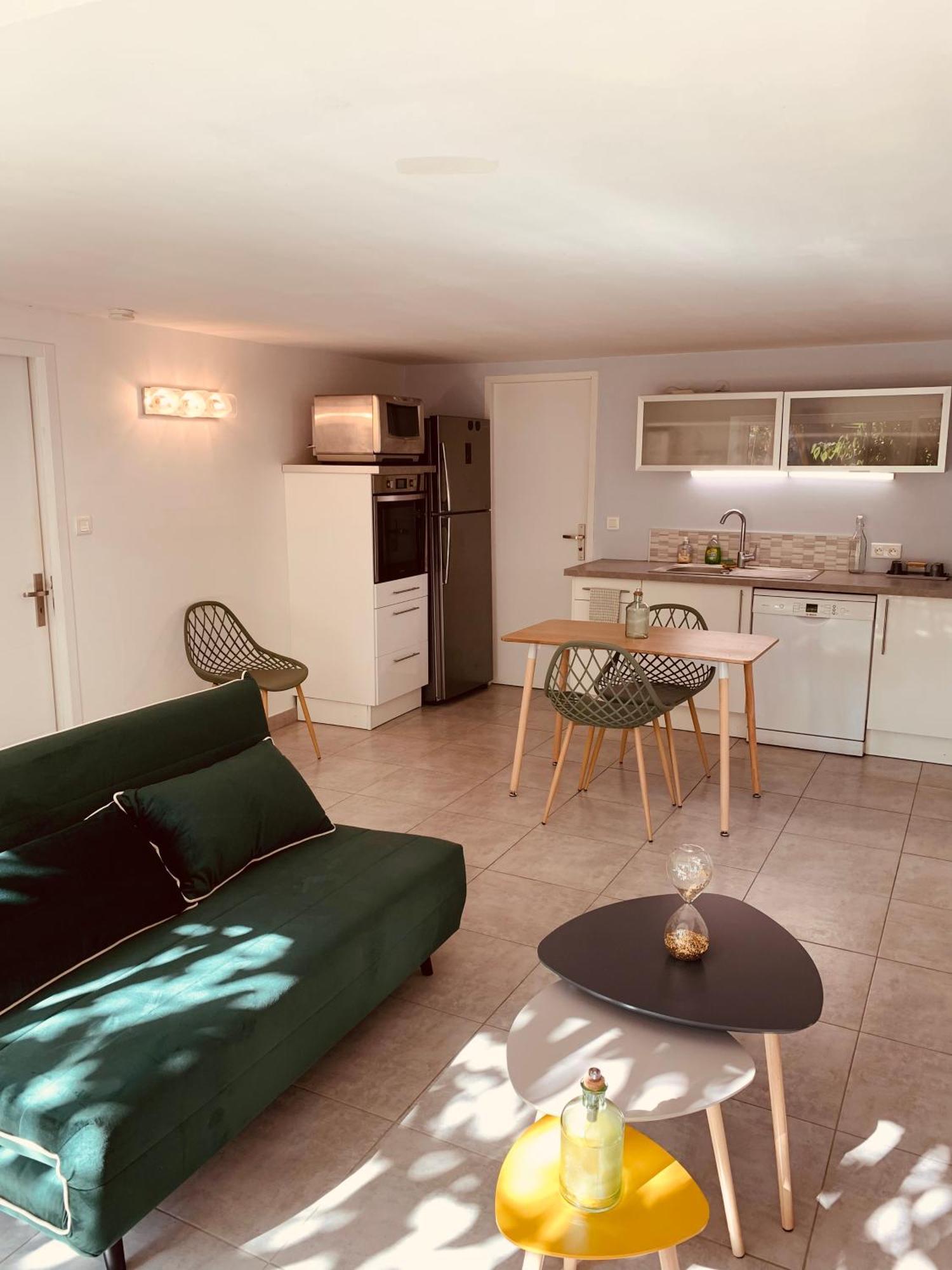 Appartement Independant Avec Jardin Et Acces Piscine Nîmes Dış mekan fotoğraf